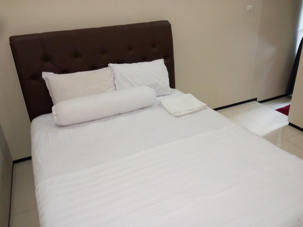 יוגיאקרטה Jaya Homestay מראה חיצוני תמונה